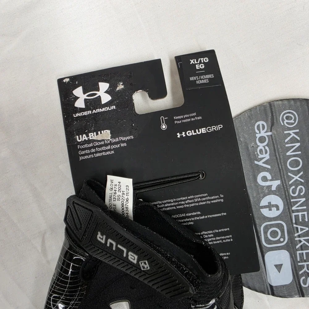 Under Armour UA Blur Football Skill Gloves Black Silver Men's Size XLarge